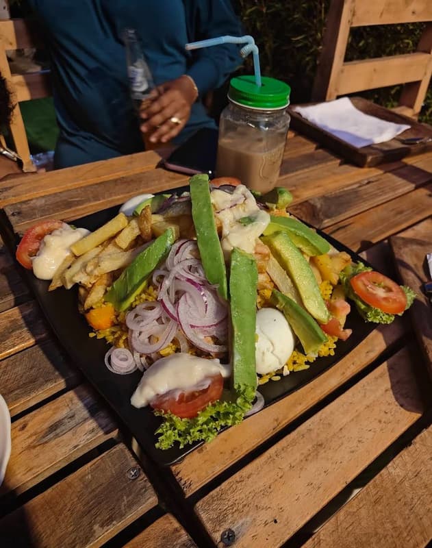 Food at Issa Coffee (9)
