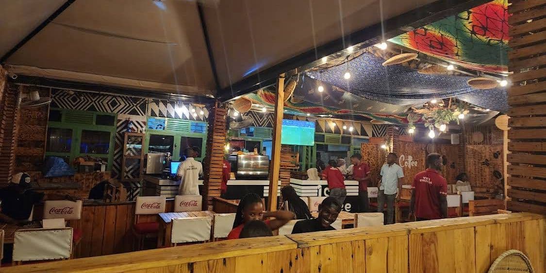 Indoor seating at Issa Coffee (5)
