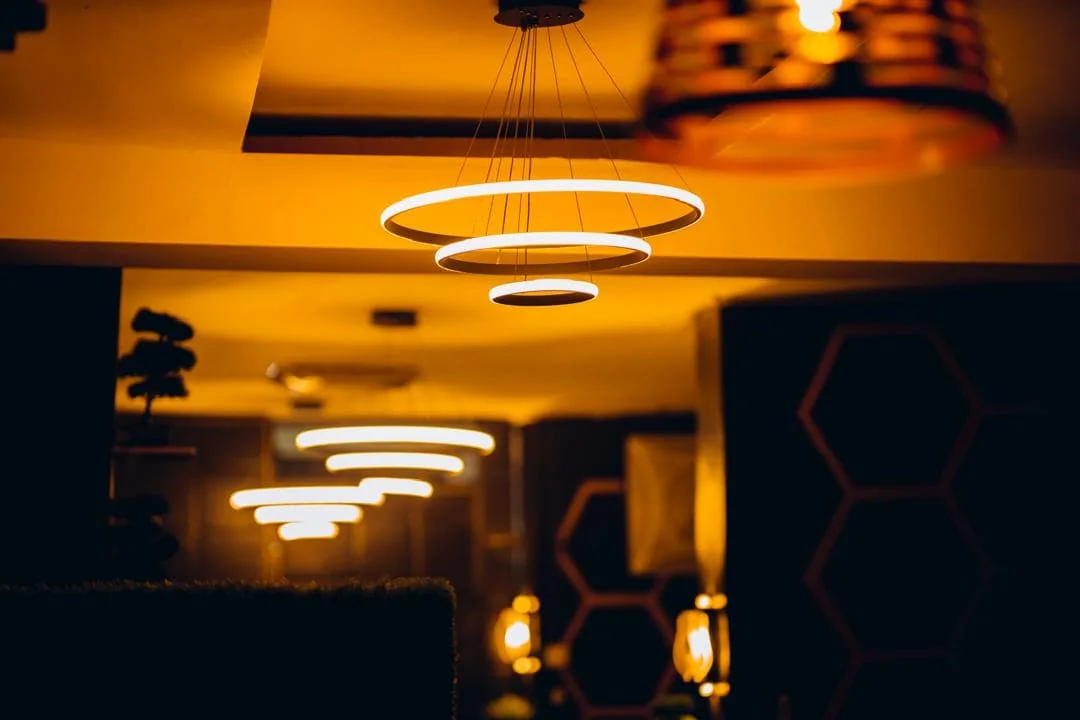 Indoor seating at Issa Coffee (48)